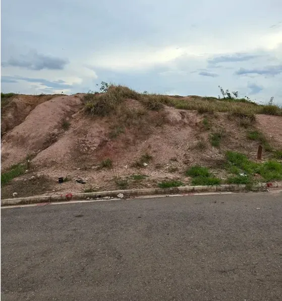 Imagem Terreno à Venda, 175 metros em Parque Petrópollis - Várzea Paulista