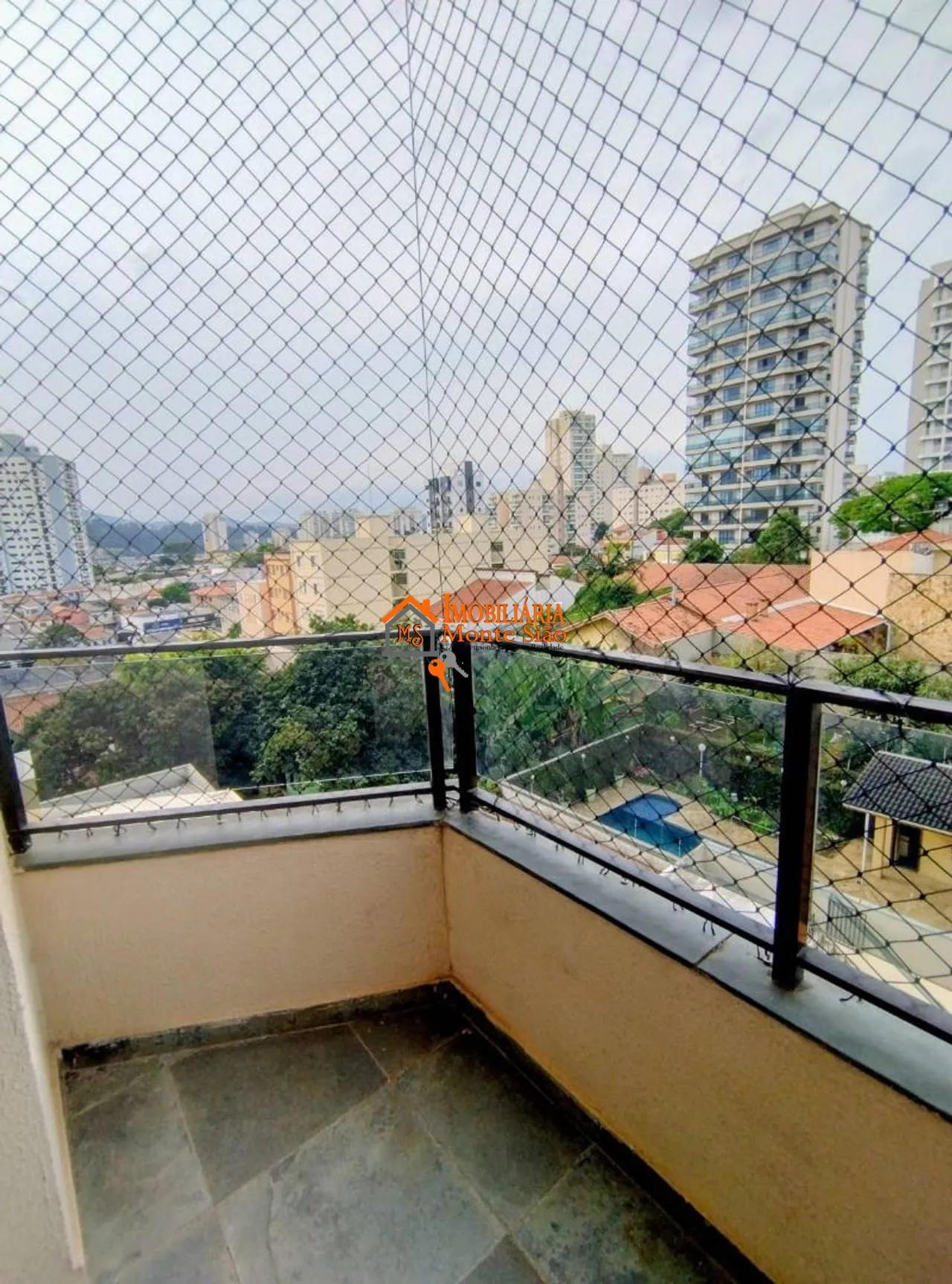Imagem Apartamento com 2 dormitórios à venda, 76 m² por R$ 449.000,00 - Vila Galvão - Guarulhos/SP