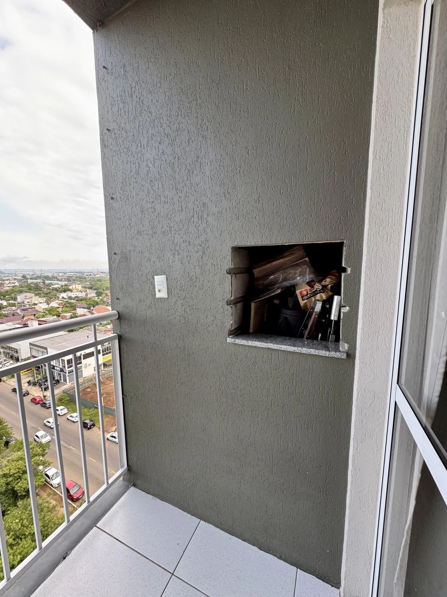 Imagem Apartamento de 2 dormitórios, 1 suíte e 1 vaga, em Canoas.