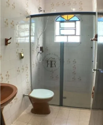 Imagem Venha conhecer a casa dos seus sonhos! Com 3 quartos amplos, sendo 1 suíte, esta casa é perfeita p...