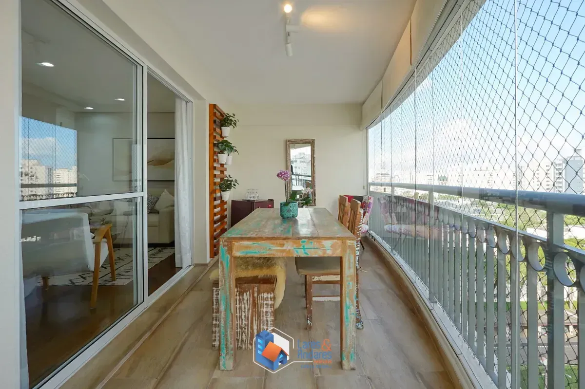 Imagem Apartamento para venda em Vila Sofia com 3 quartos, sendo 2 suítes, 120m²