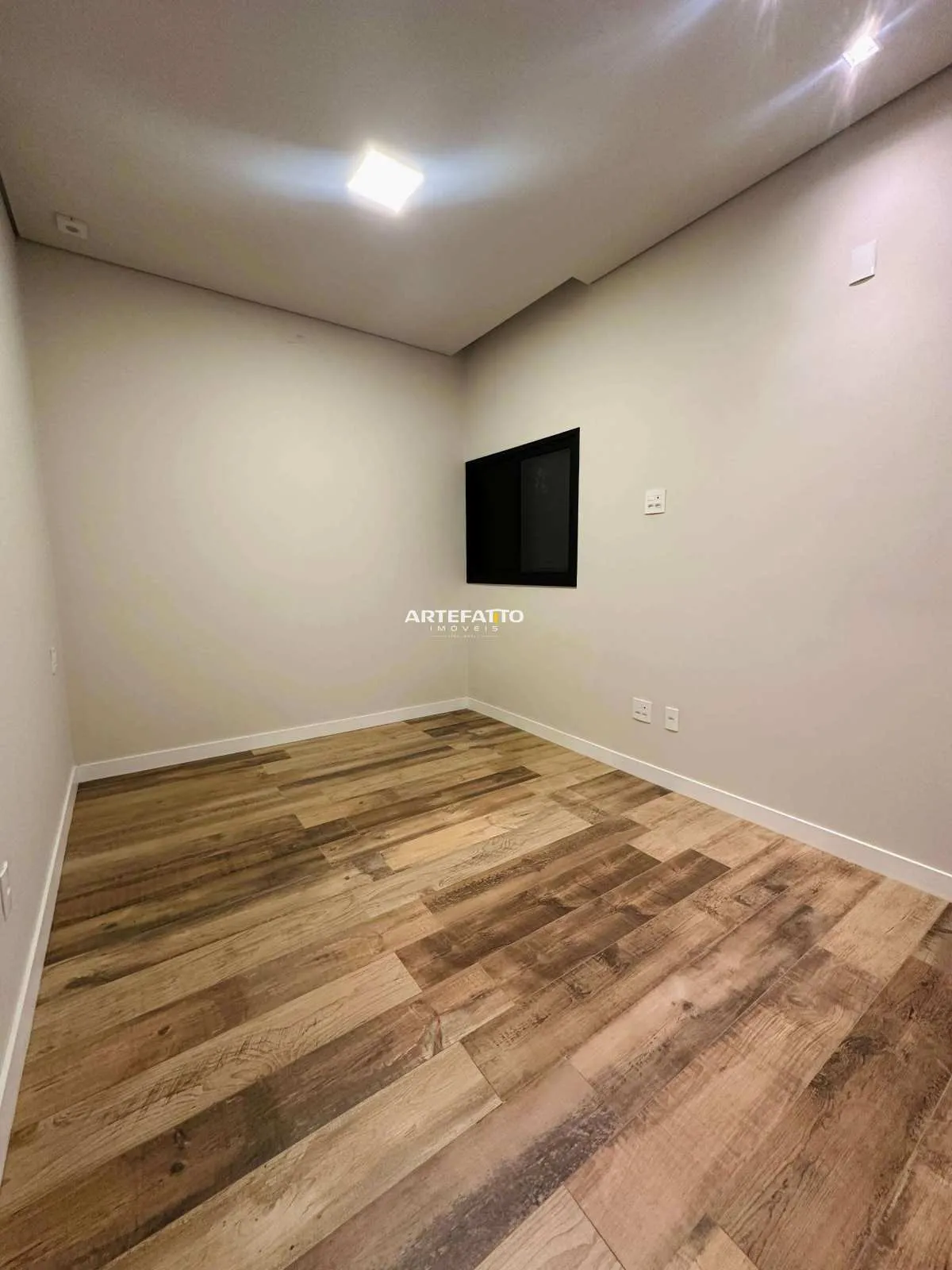 Imagem Casa à venda em Franca, Parque do Castelo, com 4 quartos, 200m2