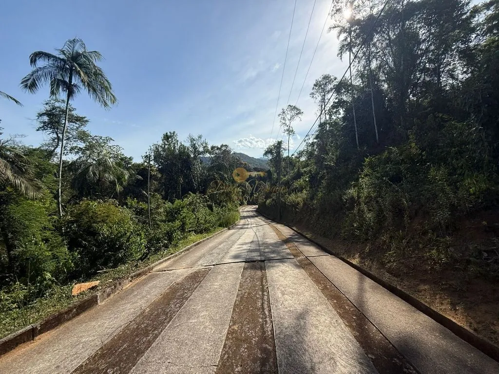 Imagem Terreno em Condomínio para Venda em Teresópolis / RJ no bairro Albuquerque