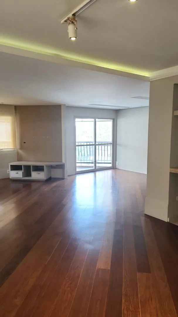 Imagem Apartamento em perdizes com 4 Suítes e 3 Vagas de Garagem. Edifício com Portaria 24hs