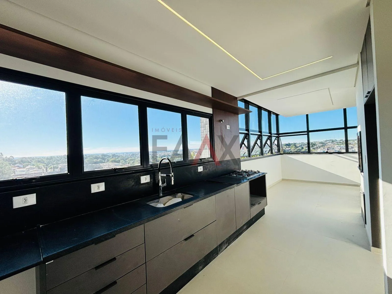 Imagem Apartamento locação Maestrale com Suíte e Área Gourmet no Bairro Santana