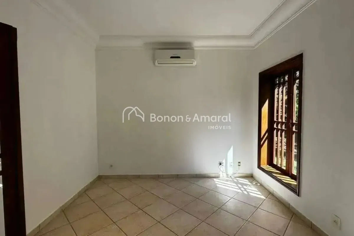 Imagem Casa em Condomínio à venda, 04 suítes, salas integradas, 393 m² Sítios Recreio Gramado
