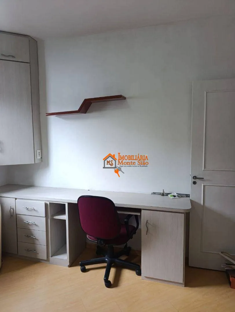 Imagem Casa com 3 dormitórios para alugar, 90 m² por R$ 5.600,00/mês - Vila Bremen - Guarulhos/SP