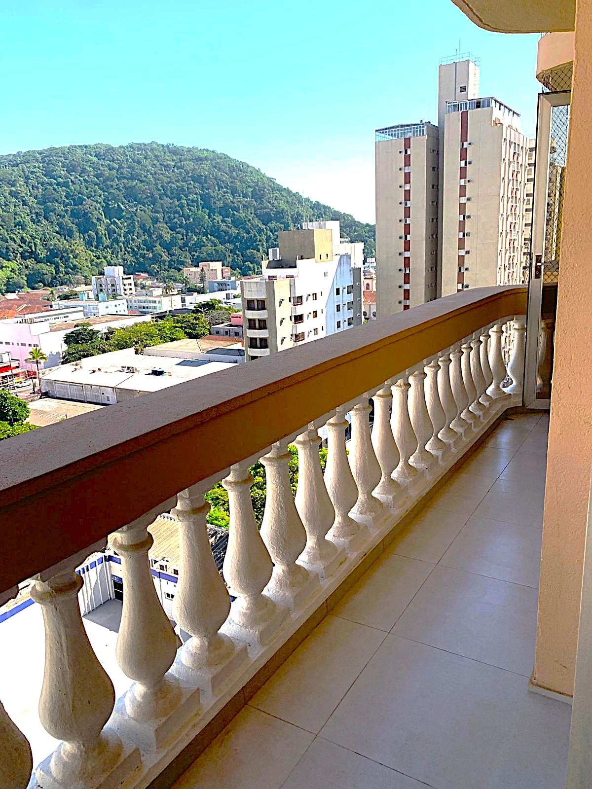 Foto do imóvel: Apartamento com 3 Quartos à Venda, 129 m² em Rua Quintino Bocaiúva, nº 156. Pitangueiras, Guarujá - SP