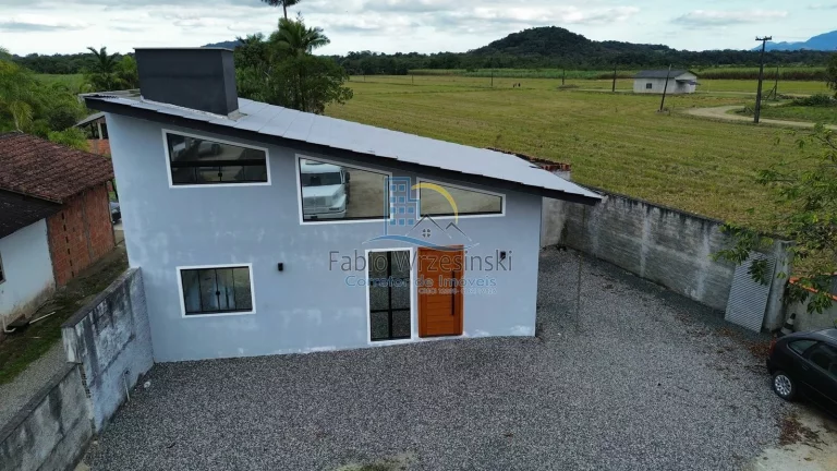 Imagem Casa semi pronta Rio Bonito