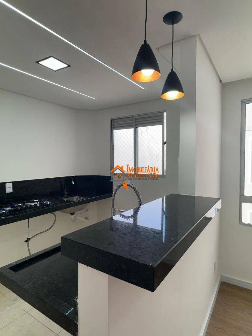 Imagem Apartamento com 2 dormitórios à venda, 41 m² por R$ 250.000,00 - Água Chata - Guarulhos/SP