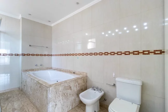 Imagem Apartamento à venda em São Paulo, Jardim Paulista, com 4 quartos, 245m2