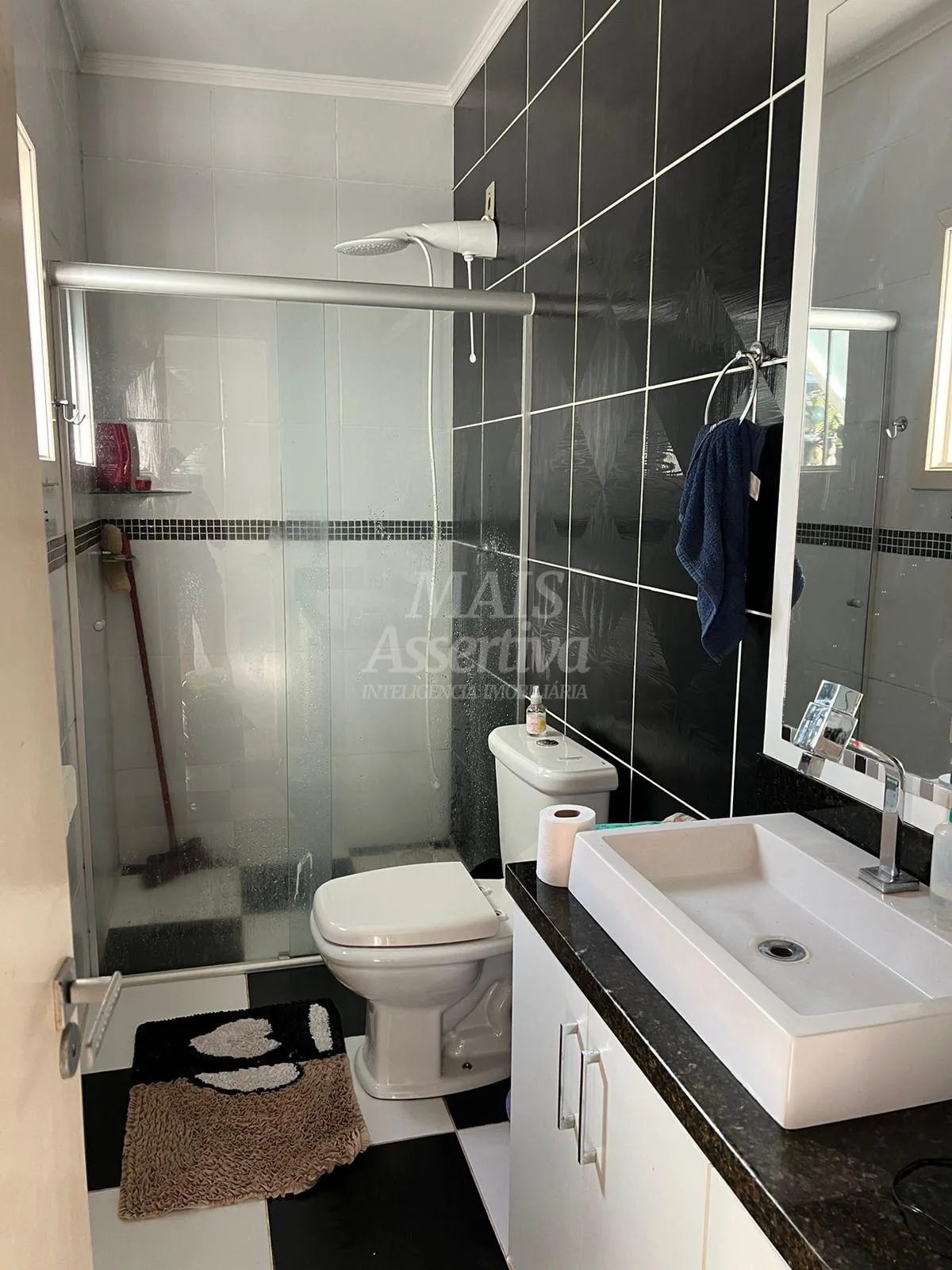 Imagem Excelente casa com 03 dormitórios para venda em Novo Hamburgo