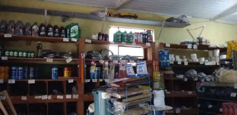 Imagem Casa com ponto comercial a venda no bairro Morro do Alto- Itapetininga/SP