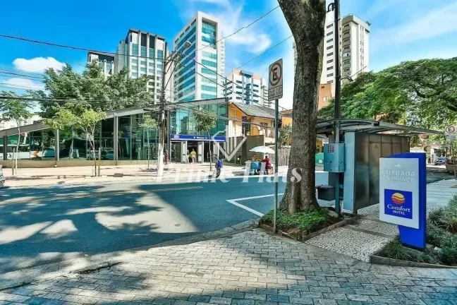 Imagem Flat disponível para venda no Comfort Ibirapuera, com 26m², 1 dormitório e 1 vaga de garagem