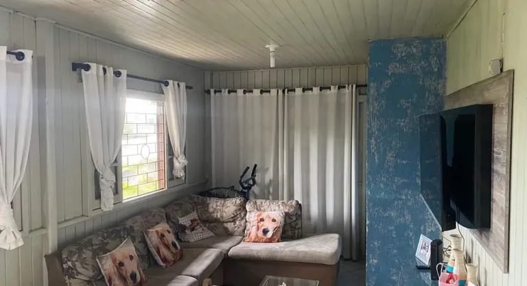 Imagem Casa com 6 Quartos à Venda, 140 m² em São Francisco - Criciúma