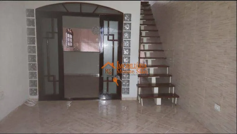 Imagem Sobrado com 4 dormitórios à venda, 191 m² por R$ 639.000,00 - Vila Nova Bonsucesso - Guarulhos/SP