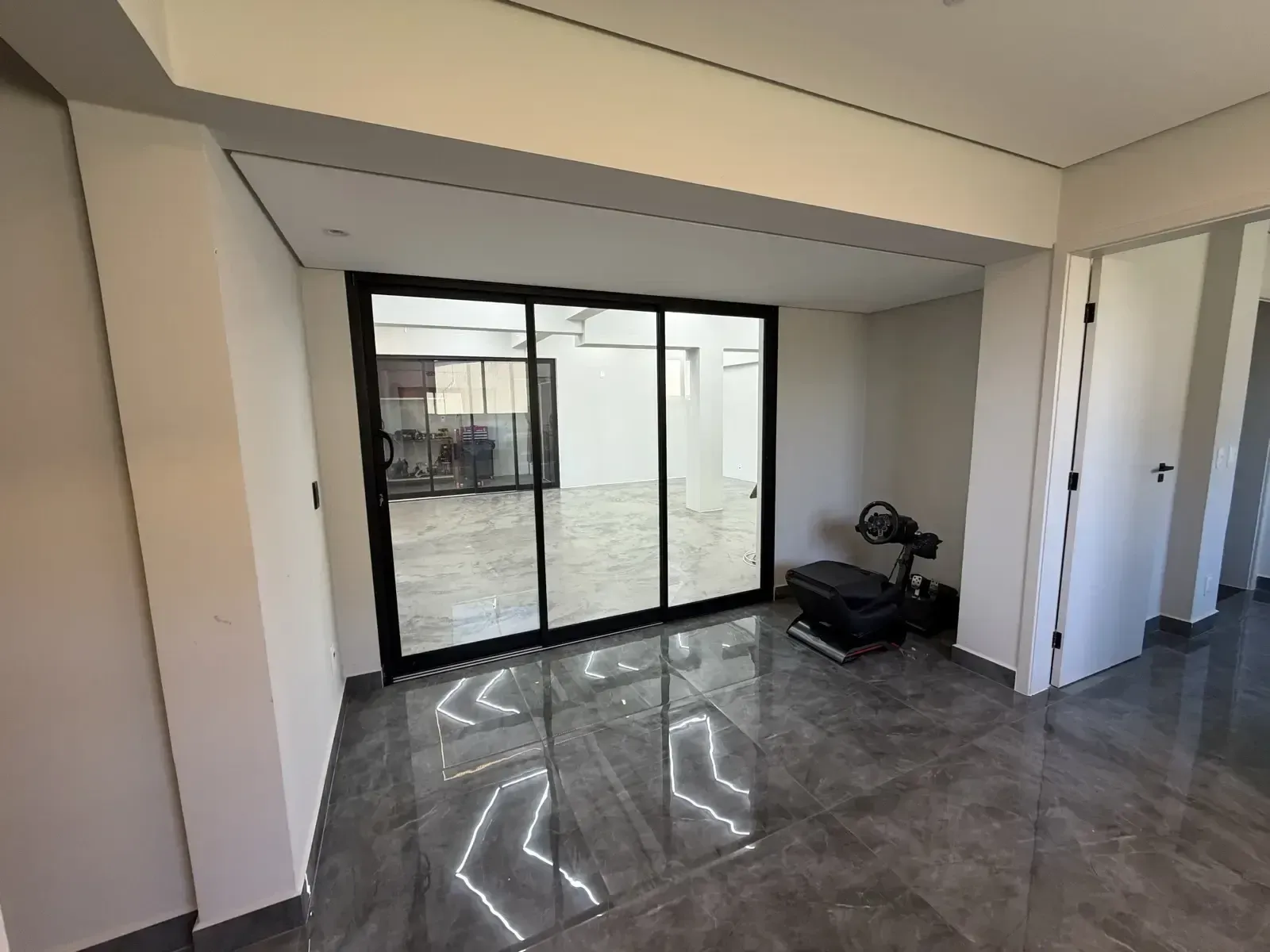 Imagem Casa de Condomínio com 4 Quartos à Venda ou Locação, 350 metros em Residencial dos Lagos - Itupeva