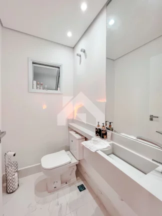 Imagem Casa de Condomínio em Alphaville - Santana de Parnaíba, SP