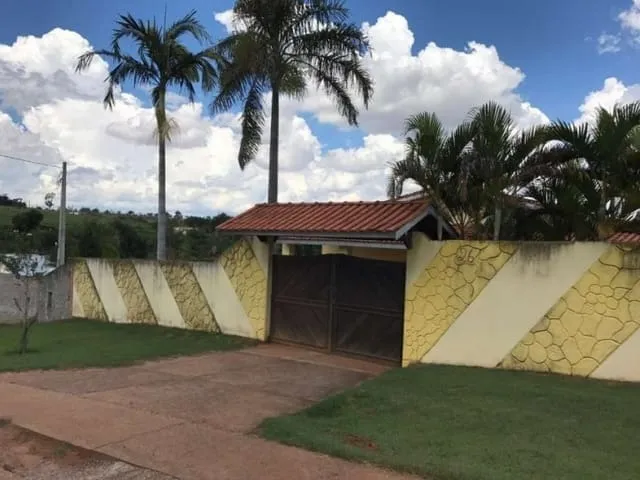 Foto do imóvel Linda Chácara no Residencial Rio Verde 2.000 m² em Residencial Rio Verde, ARAÇOIABA DA SERRA - SP