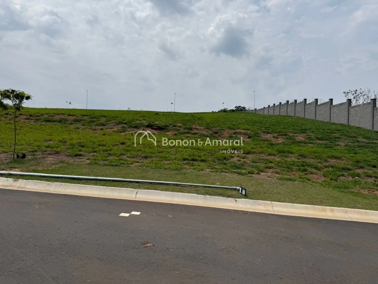 Foto do imóvel Terreno à venda com 393,19 m² no Loteamento Alphaville em Campinas - SP em Rodovia Governador Doutor Adhemar Pereira de Barros, 119 - Jardim Myrian Moreira da Costa, Campinas - SP