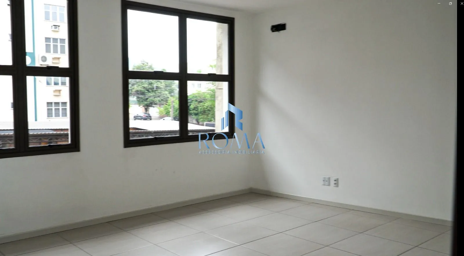 Imagem Sala Comercial 1 dormitórios à venda Nossa Senhora das Dores Santa Maria/RS