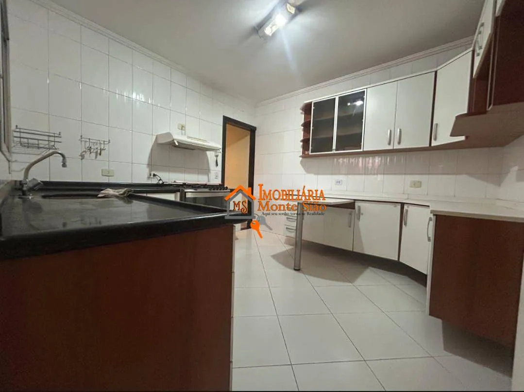 Imagem Sobrado à venda, 390 m² por R$ 1.006.899,00 - Jardim Jovaia - Guarulhos/SP