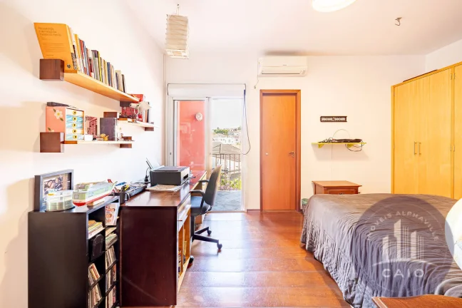 Imagem Casa a venda com 3 suítes - 470 m² por R$ 2.388.000,00 - Alphaville/SP