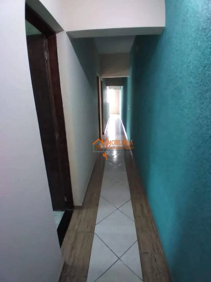 Imagem Casa com 6 dormitórios à venda, 270 m² por R$ 800.000,00 - Jardim Moreira - Guarulhos/SP