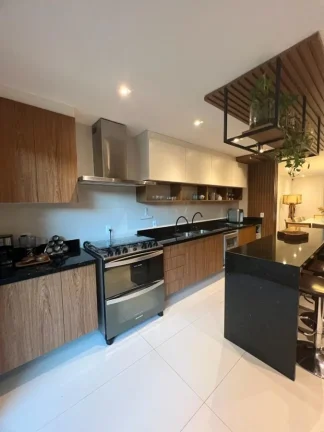 Imagem Casa em Condomínio para Venda em Niterói, Itaipu, 4 dormitórios, 4 suítes, 5 banheiros, 4 vagas