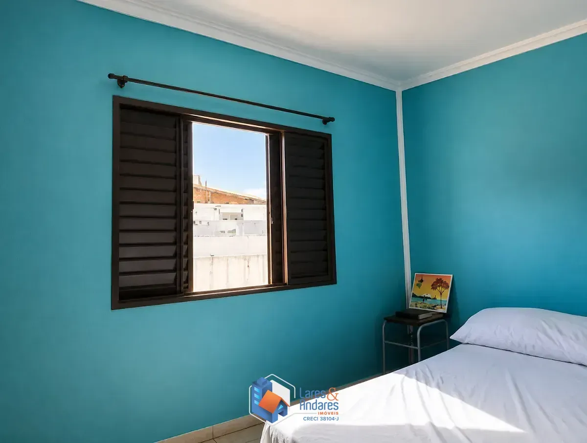 Foto do imóvel Sobrado para venda em Jardim Cachoeira com 3 quartos, sendo 1 suíte, 120m² em Rua Edson Peregrini