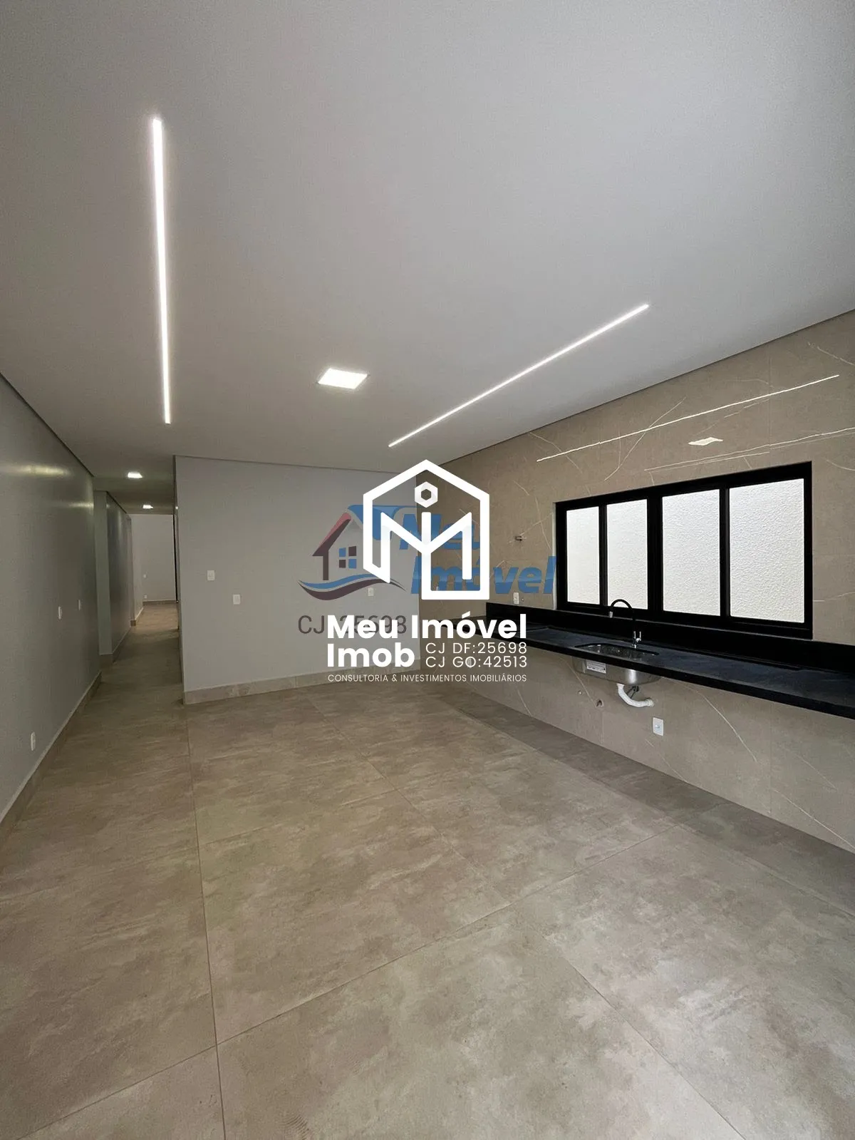 Imagem Casa 4 Quartos 4 Suítes 4 Vagas 400 m² Churrasqueira