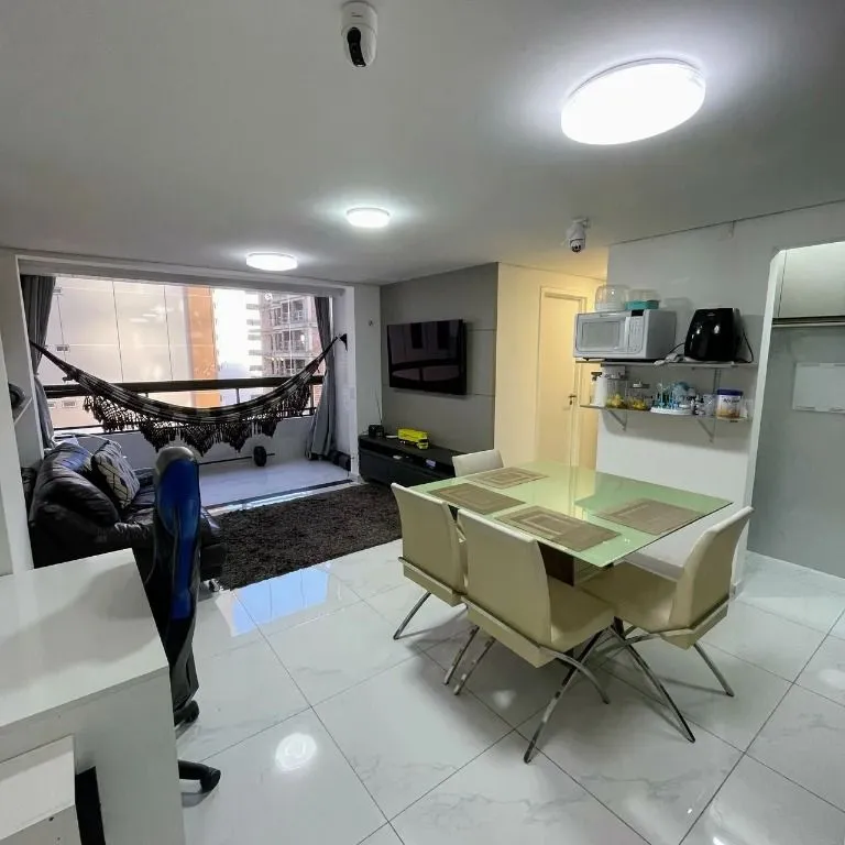 Imagem Apartamento com 65m², 2 quartos e lazer completo no Cabo Branco. Conforto, sofisticação e localização privilegiada perto da praia.