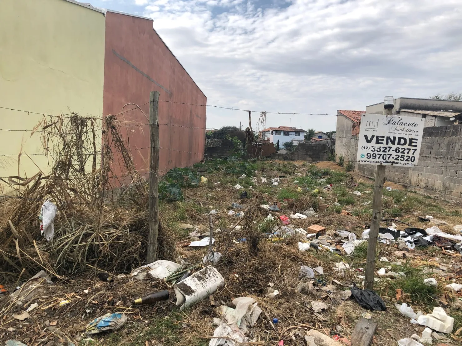 Imagem Terreno à venda 250M², Moreira César, Pindamonhangaba - SP