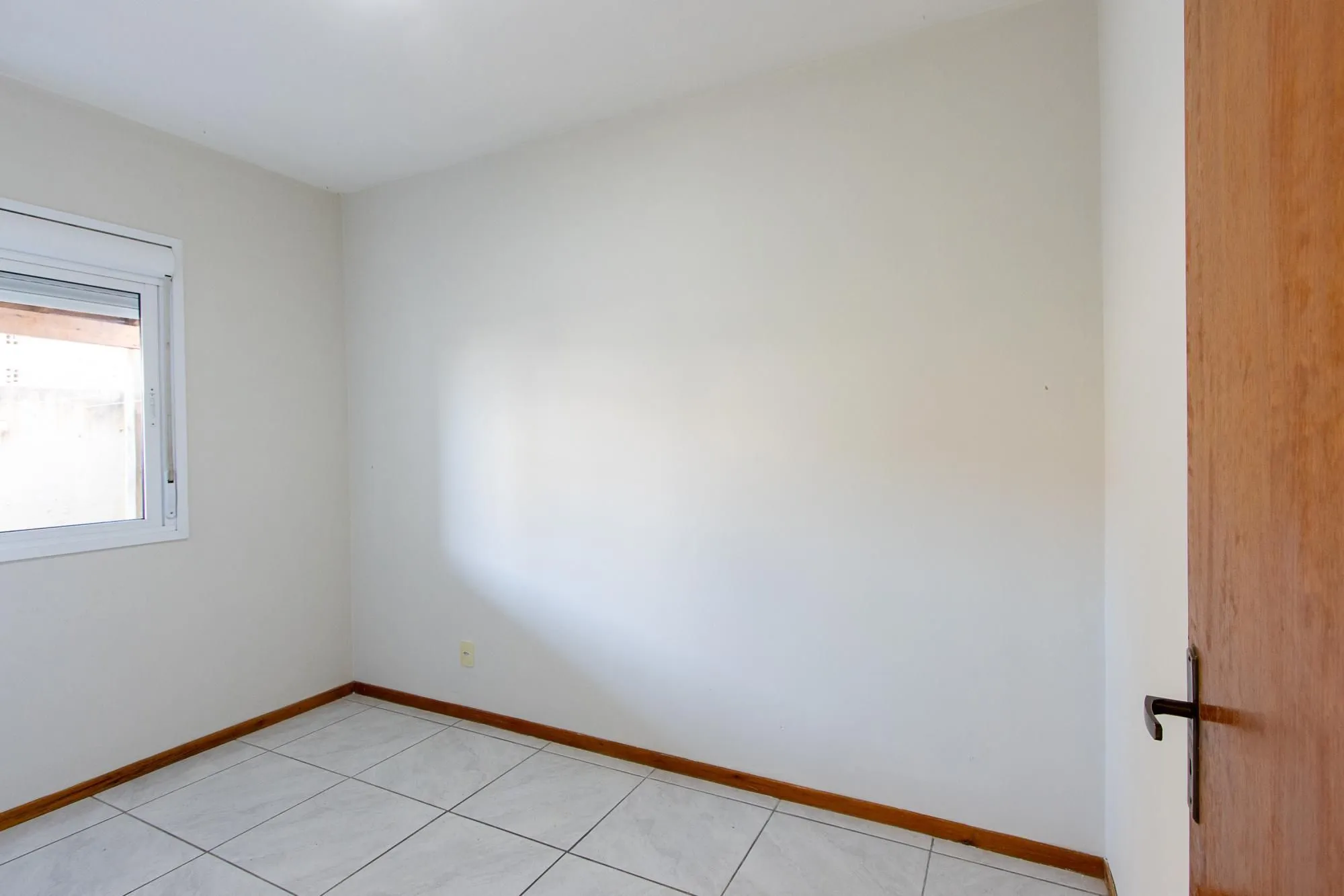 Imagem Casa residencial em condominio fechado para locação no bairro Hípica