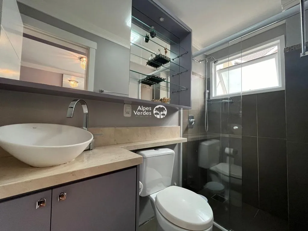 Imagem Vende-se apto no centro de Gramado- 2 Quartos- R$2.100.000,00