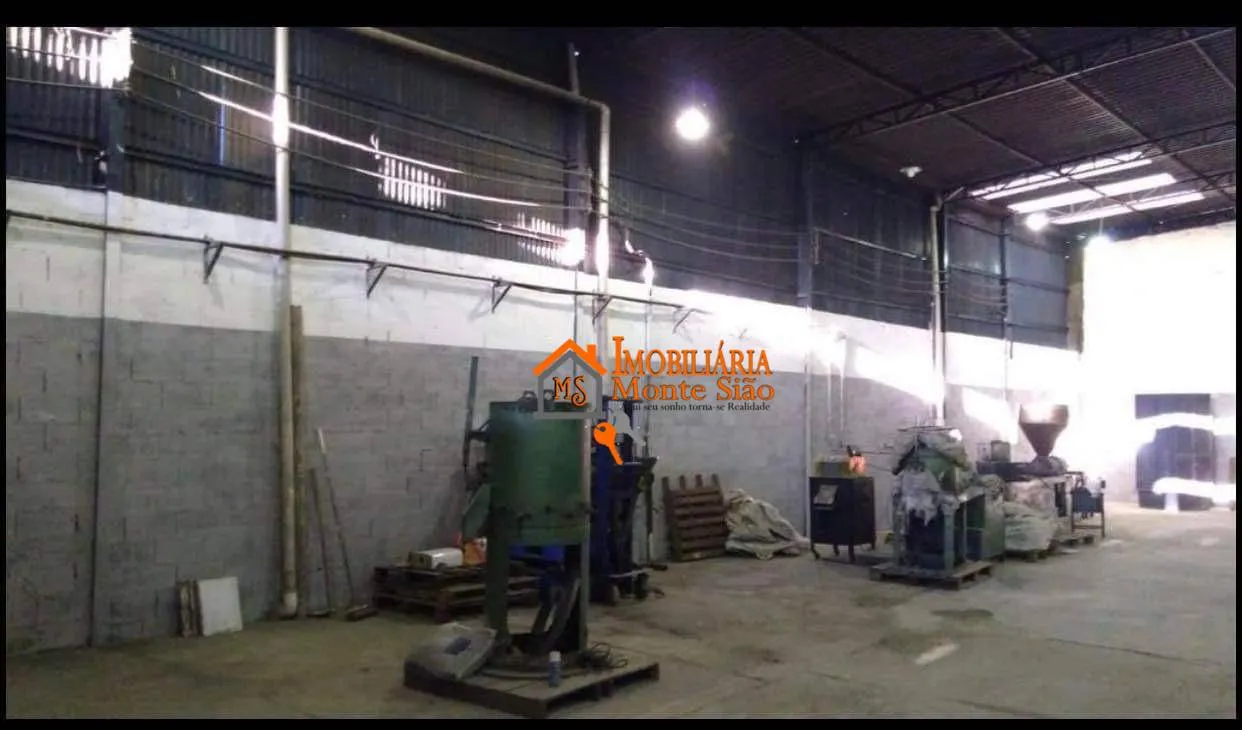 Imagem Galpão para alugar, 350 m² por R$ 8.000,00/mês - Água Azul - Guarulhos/SP