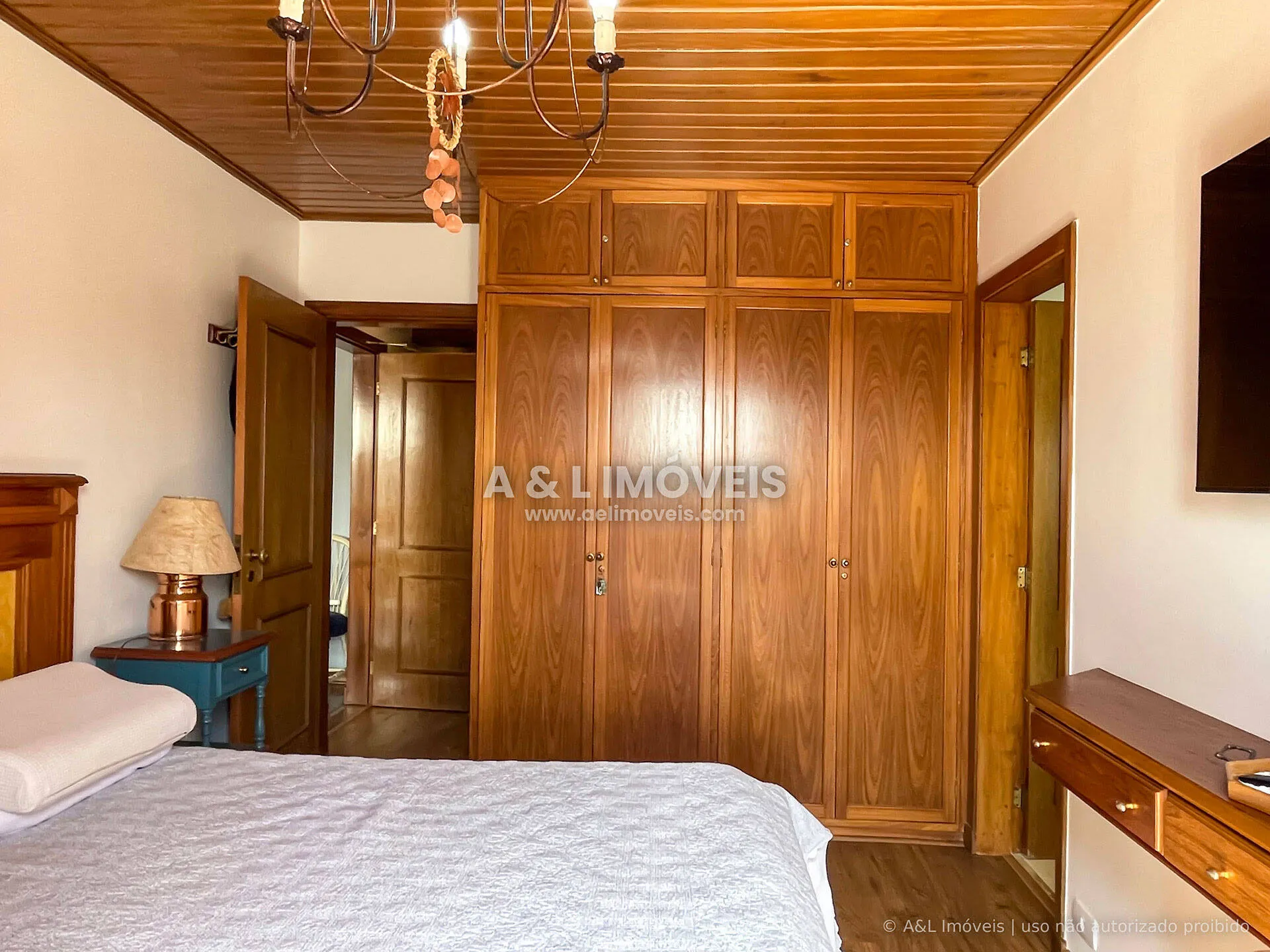 Imagem Cobertura duplex no Alto do Capivari com 3 suítes e sauna privativa