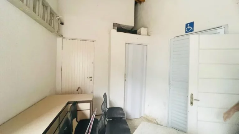Imagem EXCELENTE CASA À VENDA NA OCIAN COM 3 DORMITÓRIOS 4 VAGAS!!!