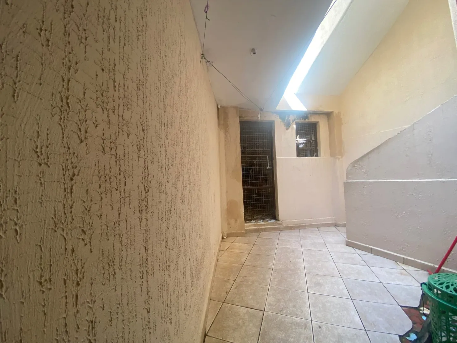 Imagem Comercial à venda e locação 7 Quartos, 1 Suite, 1 Vaga, Santa Rita, Aparecida - SP