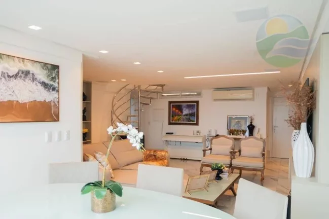 Imagem Cobertura duplex com piscina privativa à venda em Cabo Branco, João Pessoa-PB