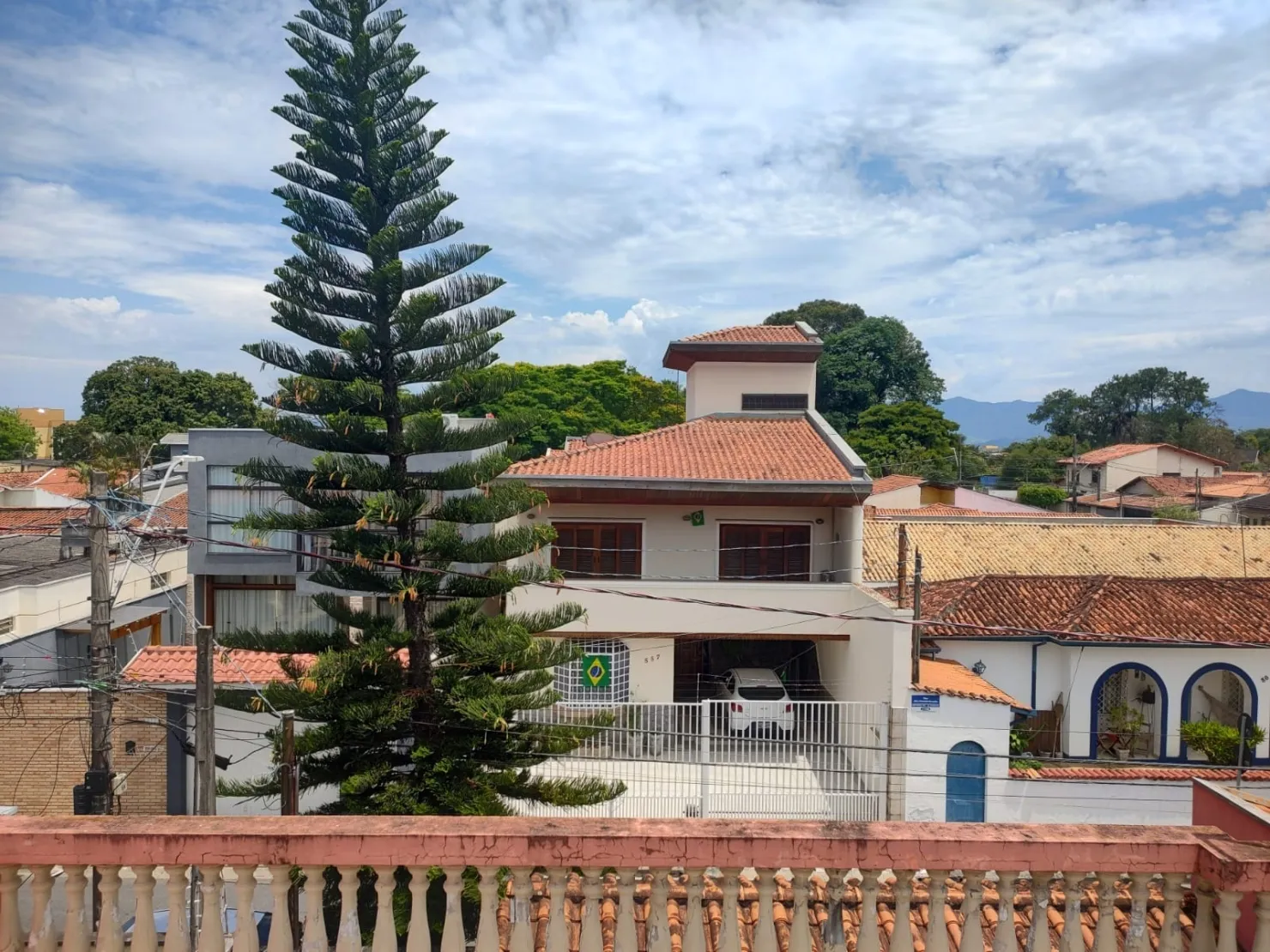 Imagem Casa à venda 3 Quartos, 2 Suites, 3 Vagas, 250M², Vila São Geraldo, Taubaté - SP