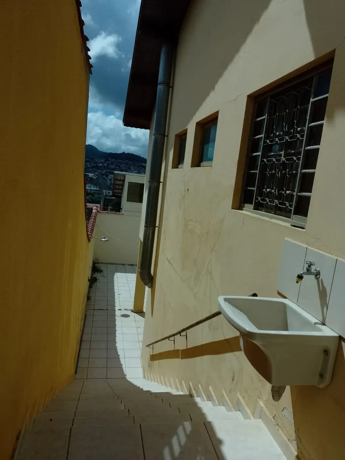 Imagem Casa com 3 Quartos à Venda, 208 m² em Centro - Poços de Caldas