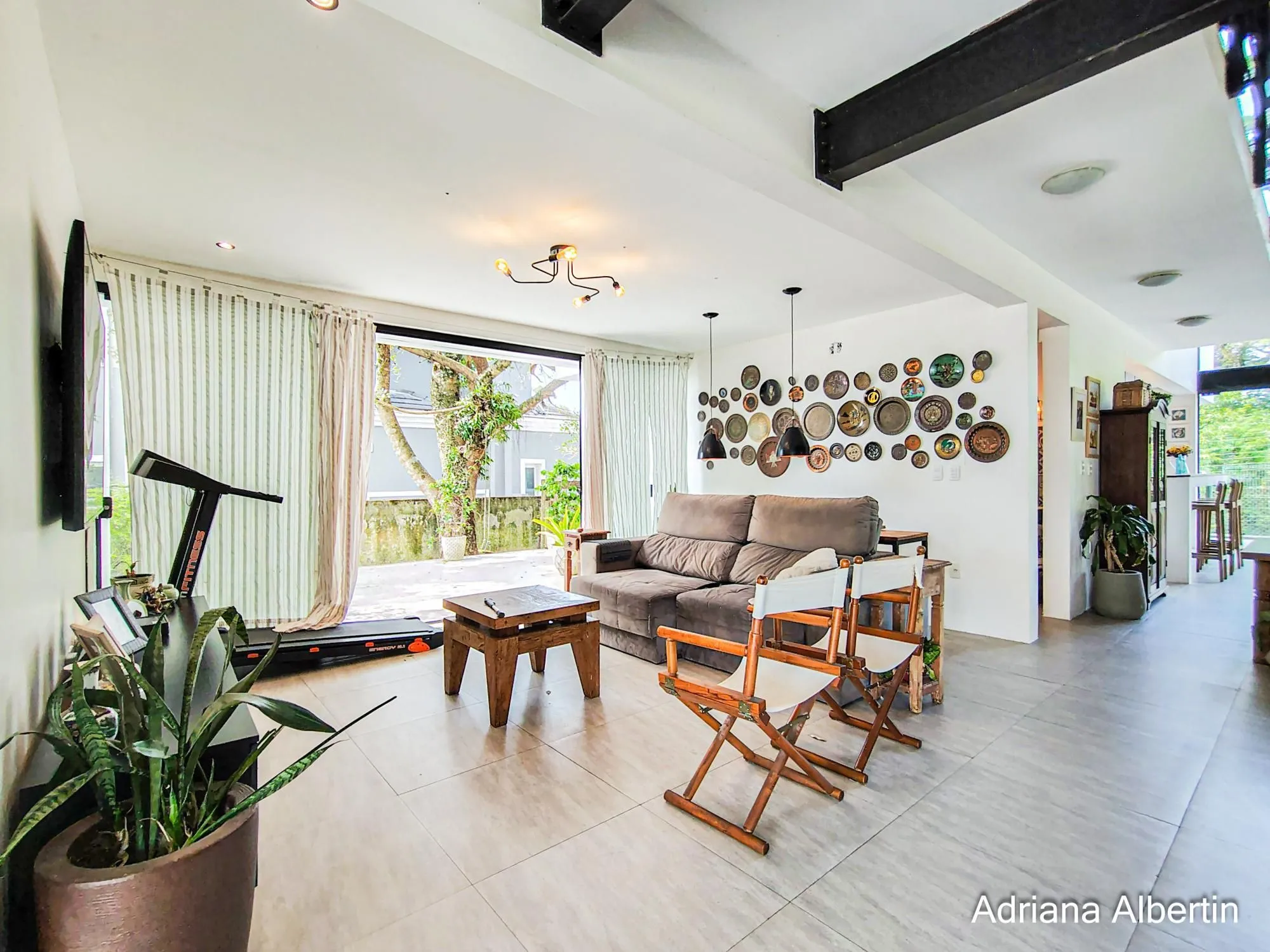Imagem Casa com 395m² e vista para o Guaiba