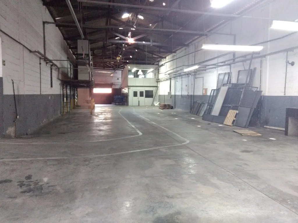 Imagem Locação de Galpão Industrial de 1.000m² em São Caetano do Sul - São José: Oportunidade Imperdível!
