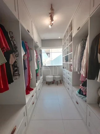 Imagem Casa Duplex à Venda em Colina de Laranjeiras – 3 Quartos com Suíte
