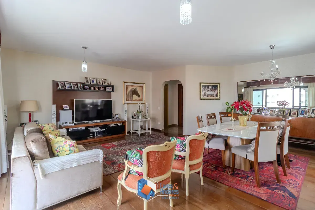 Imagem Apartamento para venda em Indianópolis com 4 quartos, sendo 2 suítes, 180m²