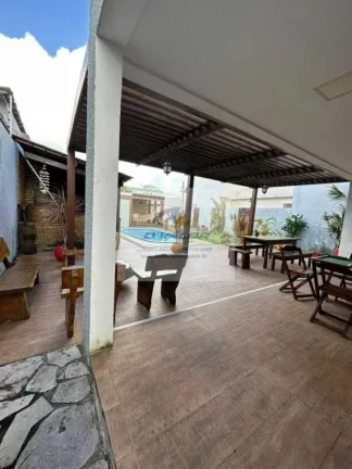 Imagem Vendo Casa, Porteira Fechada, com 250 m², 4 quartos s/ 2 suítes, sala p/ 3 ambientes, piscina, e 3 vagas