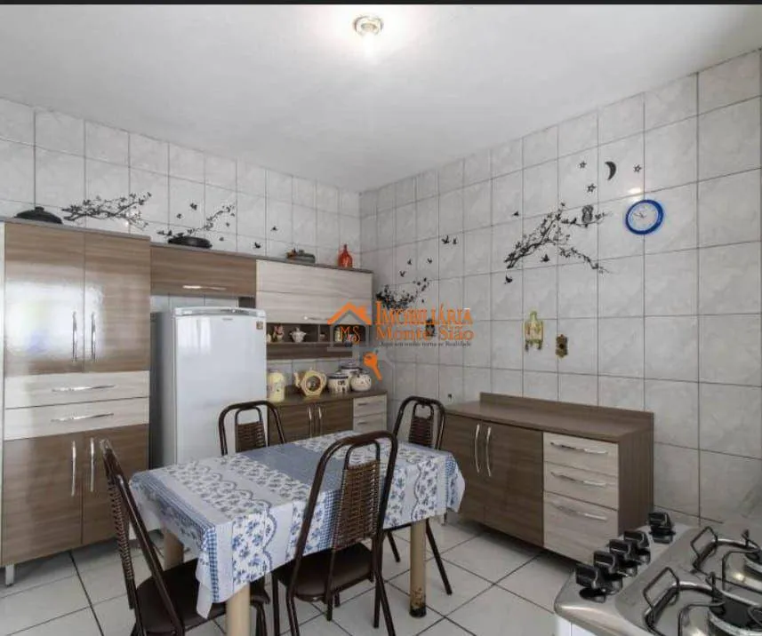 Imagem Casa com 3 dormitórios à venda, 252 m² por R$ 350.000,00 - Jardim São Domingos - Guarulhos/SP