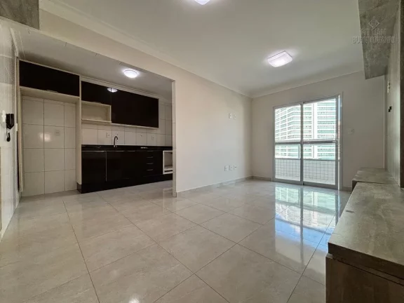 Imagem Apartamento em Praia Grande, com 2 quartos, 1 suíte, e uma sacada gourmet,80 m².