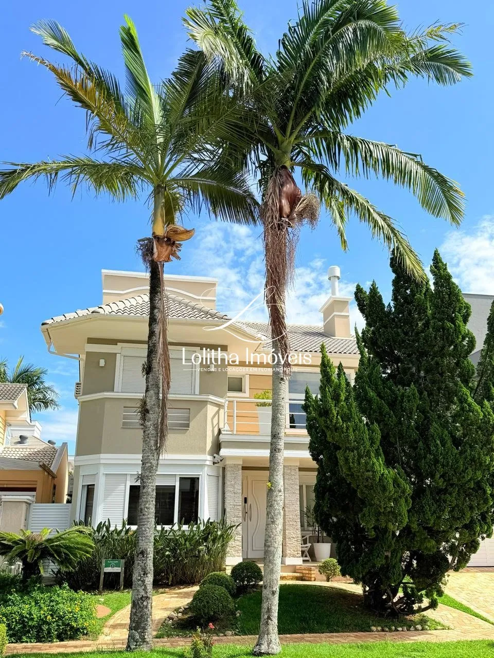 Imagem Casa à venda em Jurerê Internacional com 4 Suítes - Florianópolis/SC